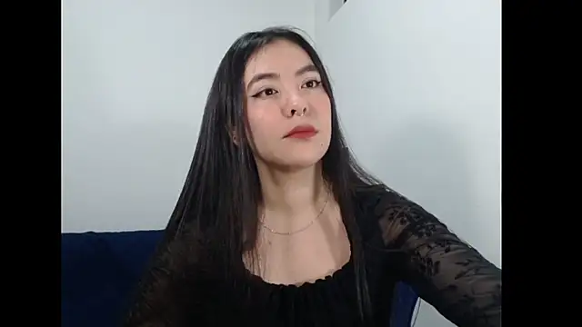 EloiseJun's Live XXX Chat