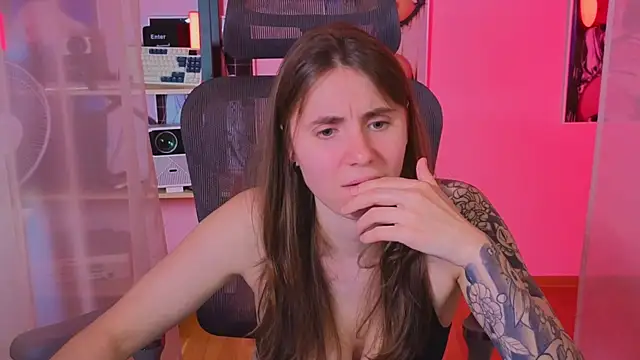 _AnnaStark_'s Live XXX Chat