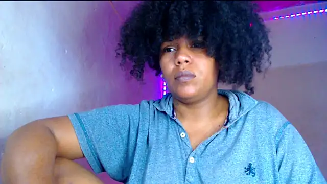 cherry_cleou's Live XXX Chat