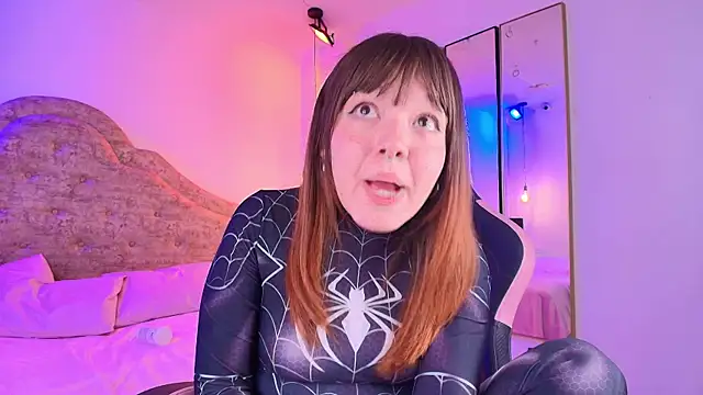Chat XXX en directo de Fluffy_Bubble21