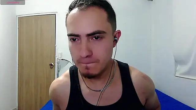 TouchDaddy4 Show in webcam