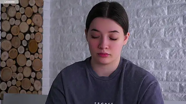 Chat XXX Live LowOncoming