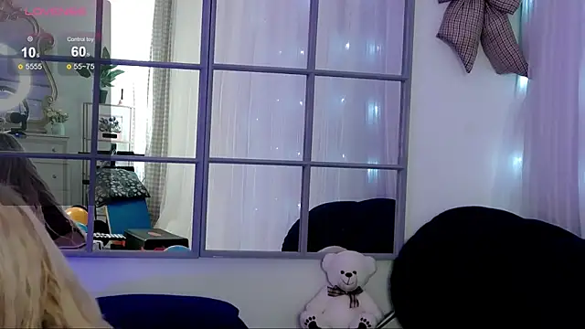 SarahRaynex – Naživo XXX chat