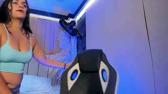KatieScott_ – Naživo XXX chat