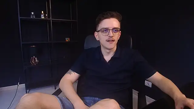 FelixStarkk Chat XXX live