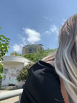 SandraCarter's Live XXX Chat