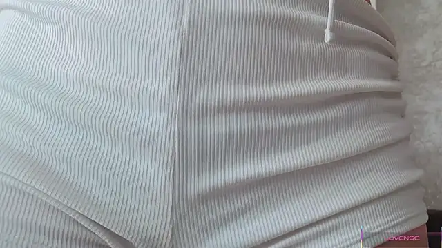 Kira_mindnes élő XXX-chatje