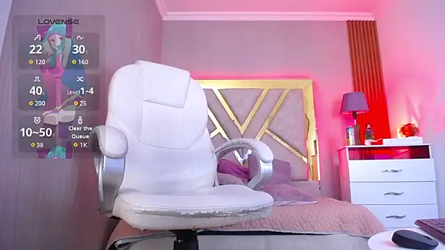 Tiffany_Valentiine's Live XXX Chat