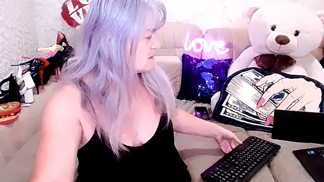 SiberiabBerry Adlı Modelin Canlı XXX Sohbeti