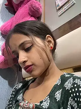 Czat XXX na żywo – Sy_Shrishti