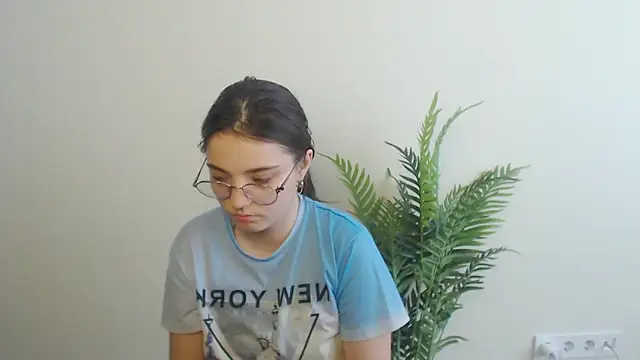 Chat XXX ao vivo de Sun_Shine__