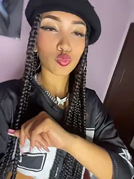 Živý XXX chat NaughtyLatinaxxx