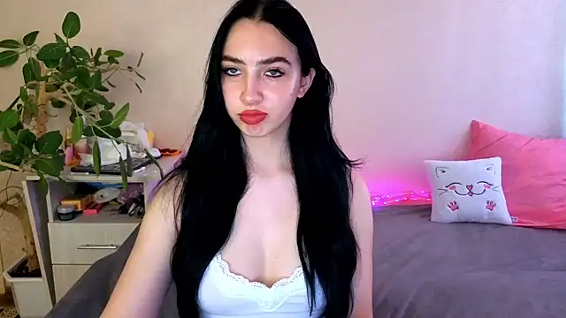 WildKittenX_ 라이브 XXX 채팅