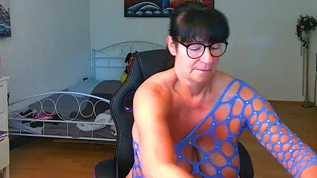 Sylly's Live XXX Chat