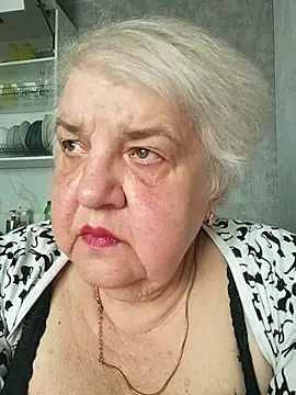 HapinessLovee: απευθείας συνομιλία ΧΧΧ