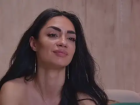 دردشة VivienneStark الجنسية المباشرة