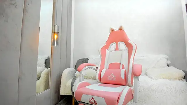 دردشة Britney_Charm_ الجنسية المباشرة