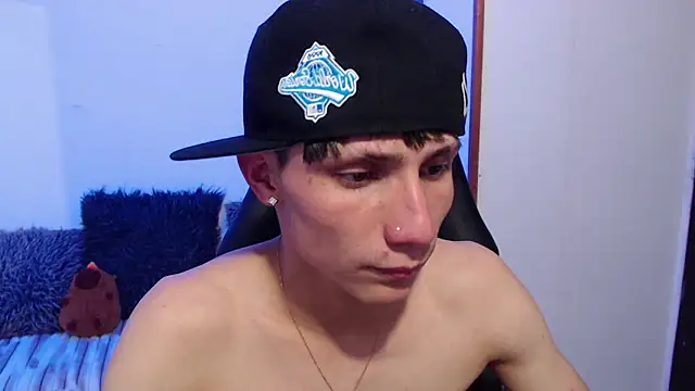 Yao_23 webcam show