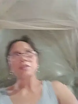 Tina6886 라이브 XXX 채팅