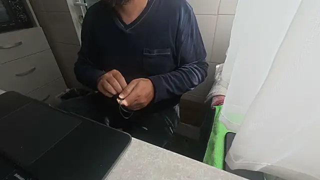 TARKAN1 Adlı Modelin Canlı XXX Sohbeti