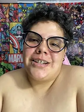 Hailey_Curvy Webcam-Show