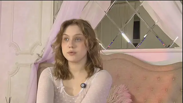 CaitlinSugar – Naživo XXX chat