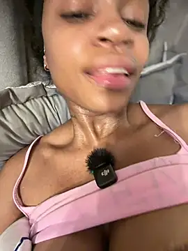 CharlottX Chat XXX live
