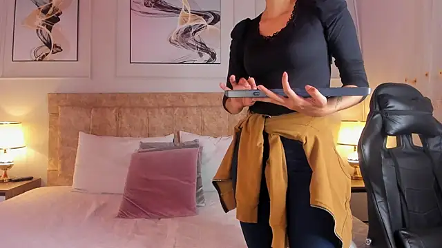 ariel__bennett Live XXX-chat