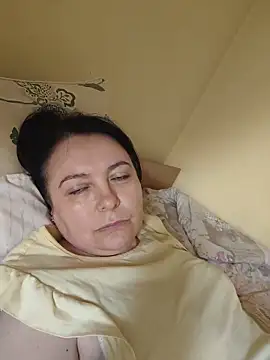 Show modela EmmaEmmy40 na web-kameri