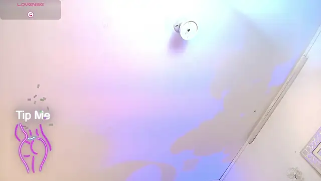 YazminJenner Chat XXX live