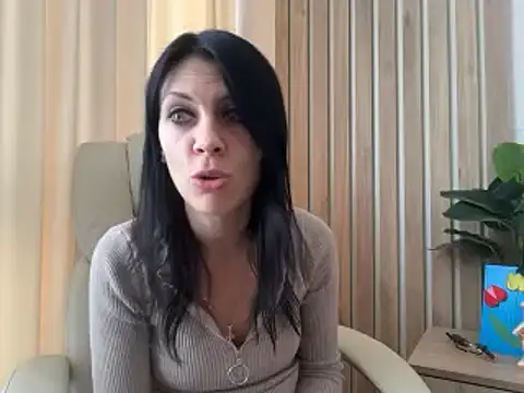 InjaAtHome's Live XXX Chat