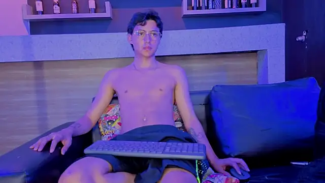 tian_sex Webcamshow