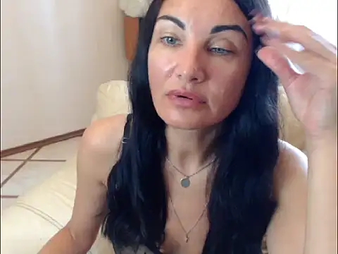 دردشة Karina8571 الجنسية المباشرة