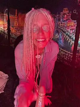 1NikiVegasのライブXXXチャット