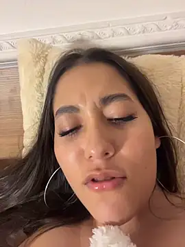 Nhefertary Chat XXX in diretta
