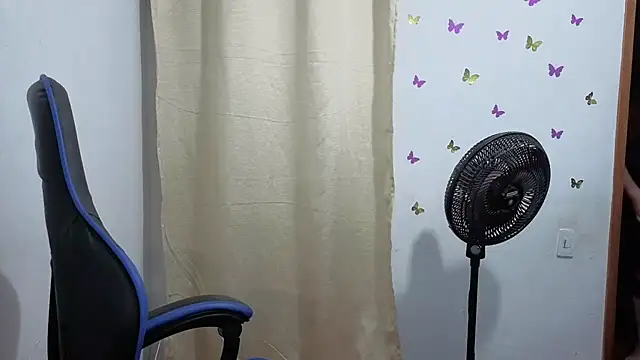 Chat XXX ao vivo de JANNAH_MARTINEZ