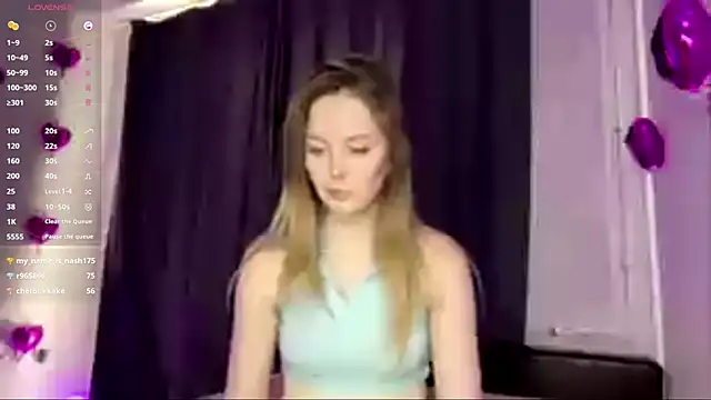 Chat +18 de MarryMurietto ao vivo