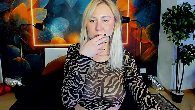 Chatroom XXX en direct de scent__of_woman