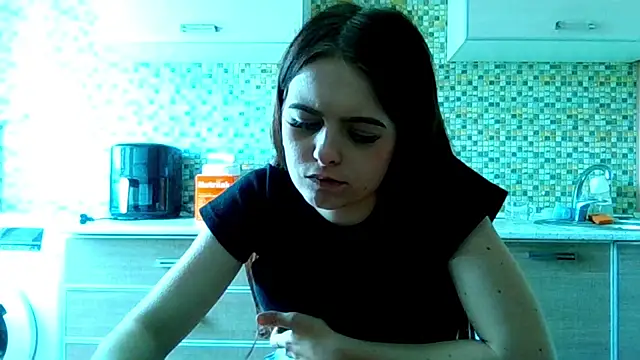 KikiAmino Chat XXX live