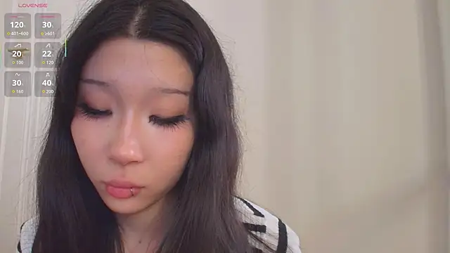 ayasinji's Live XXX Chat