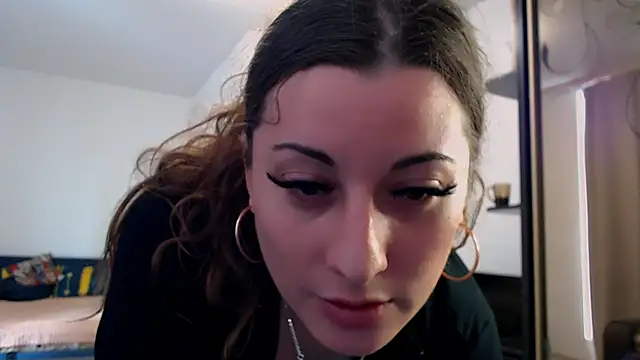 Helen_Adams_ Live XXX-Chat
