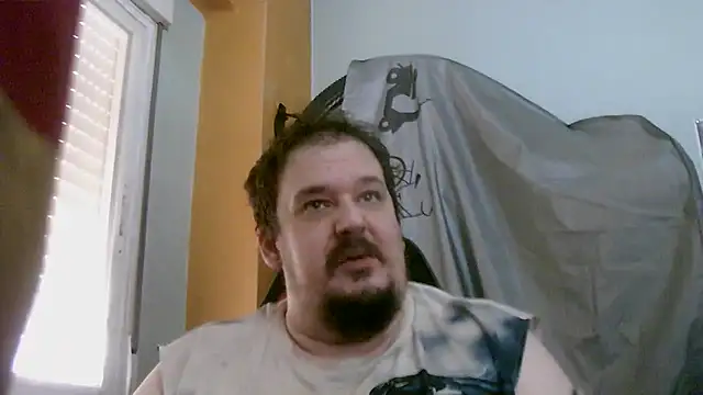 porkorossy's Live XXX Chat