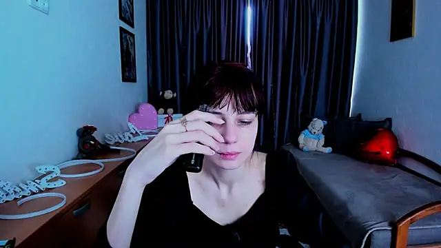 MiniLysii – Live XXX-chat