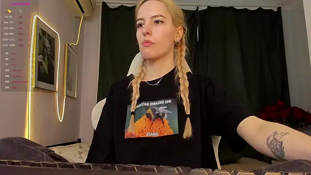 Fire_moth Live XXX Chat