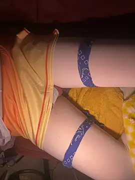 69kinkypickle69: διαδικτυακό σόου στην κάμερα