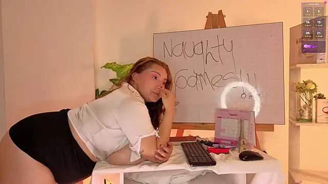 LunaPleasure Adlı Modelin Canlı XXX Sohbeti