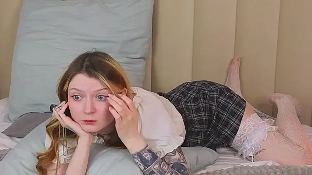 AlyssFrost 现场XXX聊天