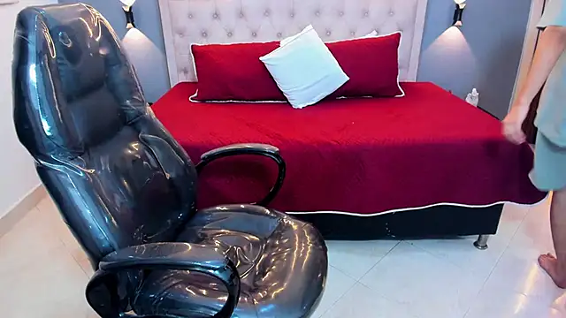 Czat XXX na żywo – Tommy18__