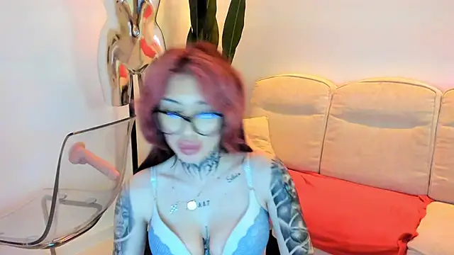 แชท XXX สดของ Cassy-Foxy
