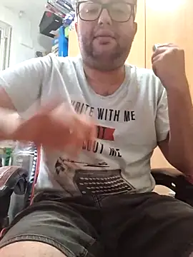 Javier_bear élő XXX-chatje